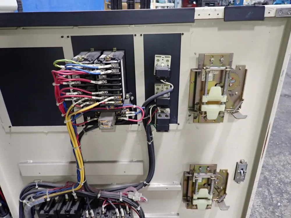 Niigata Injection Molder - Ne85ua