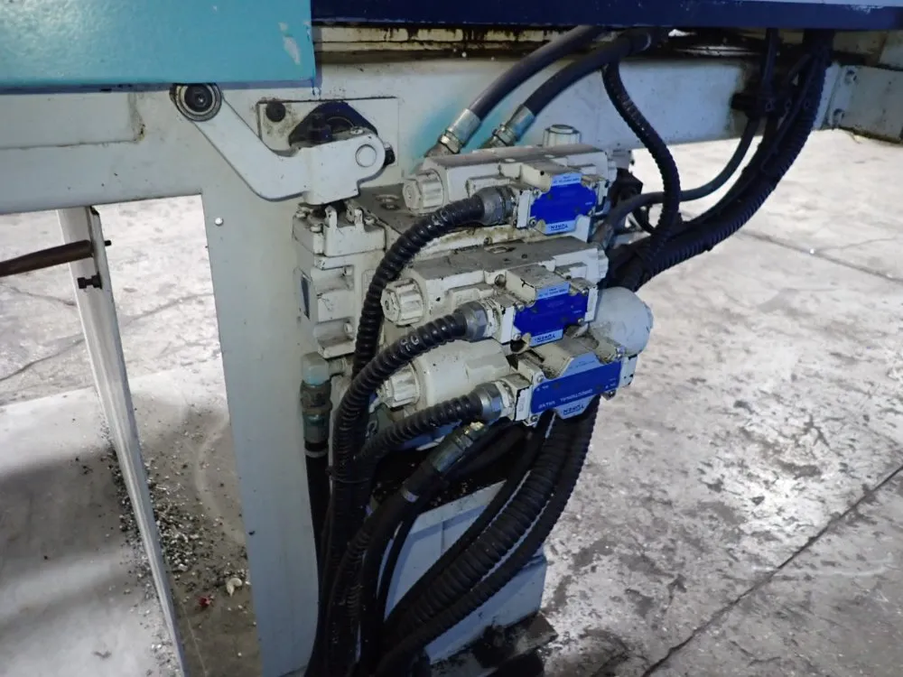 Niigata Injection Molder - Ne85ua