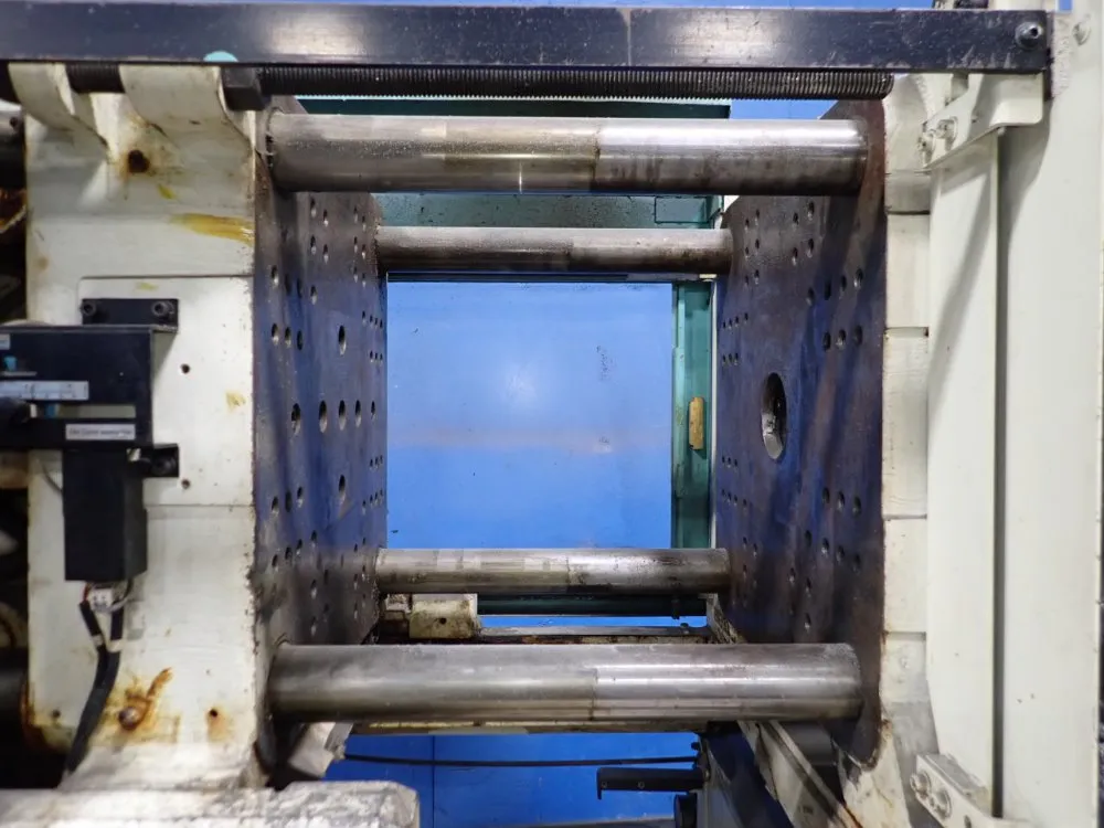 Niigata Injection Molder - Ne110ua