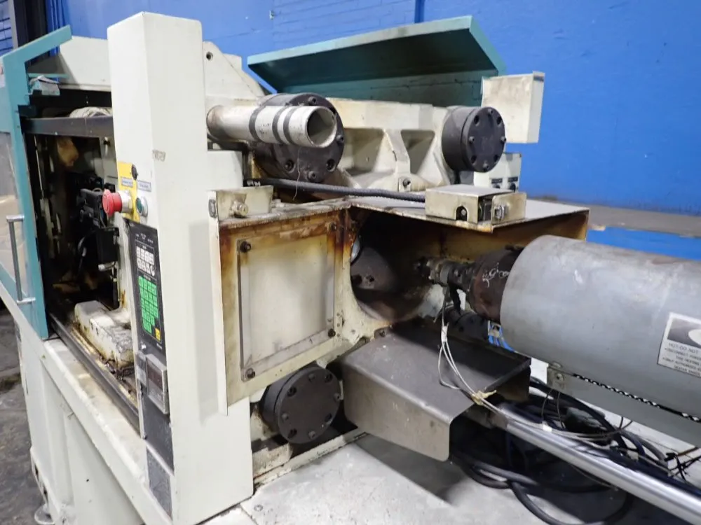 Niigata Injection Molder - Ne110ua