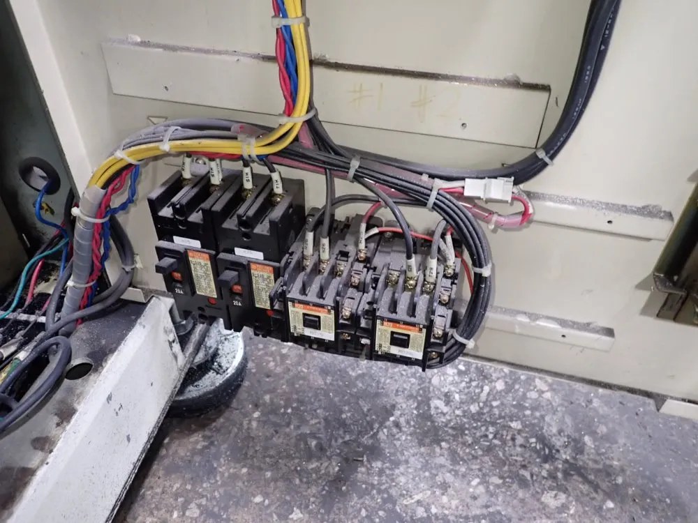 Niigata Injection Molder - Ne110ua