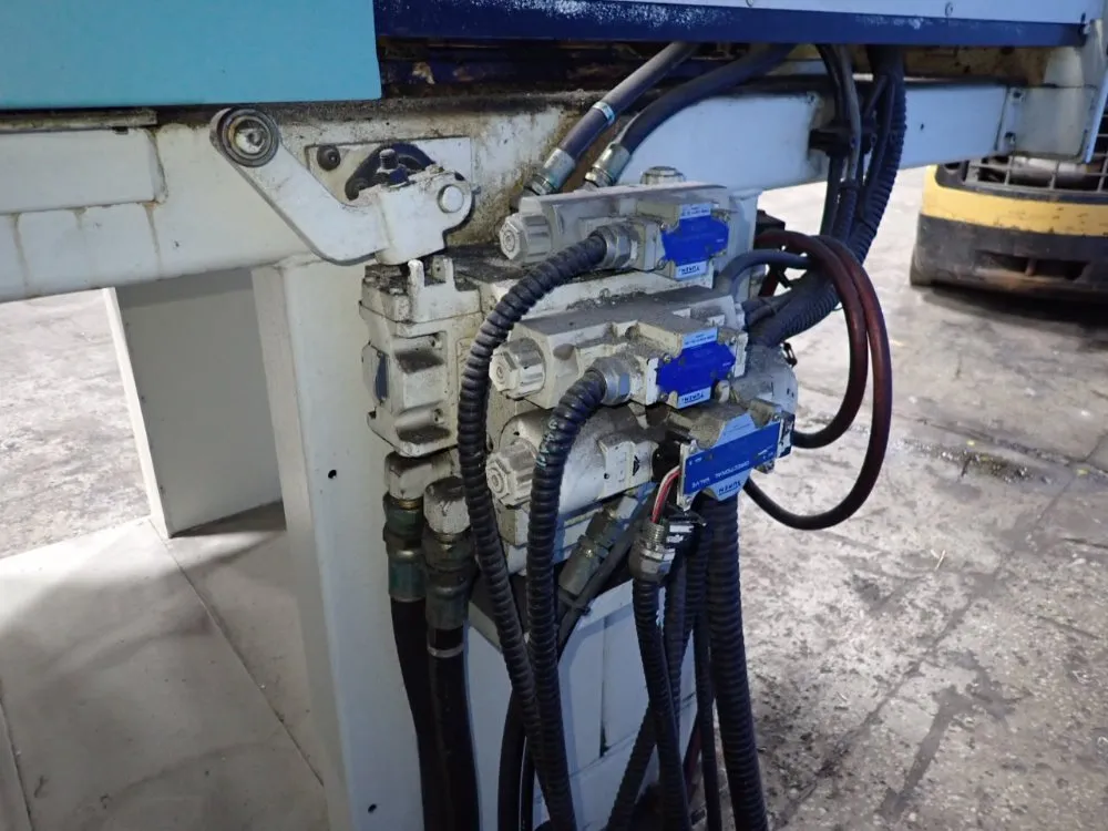 Niigata Injection Molder - Ne110ua