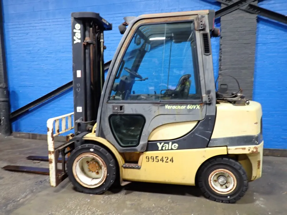 Yale 5300 Lbs Propane Enclosed Forklift - Glp060uxevse093