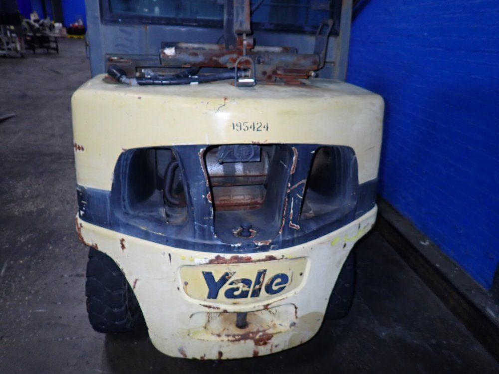 Yale 5300 Lbs Propane Enclosed Forklift - Glp060uxevse093