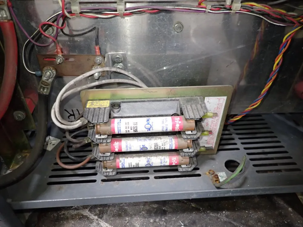 Gnb 24v Battery Charger