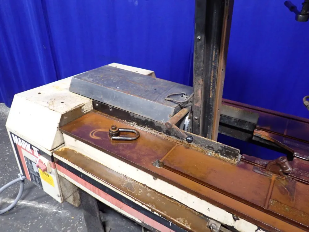 Armstrong Blum Mfg 18 1/2" Vertical Band Saw - 8-mark-ii