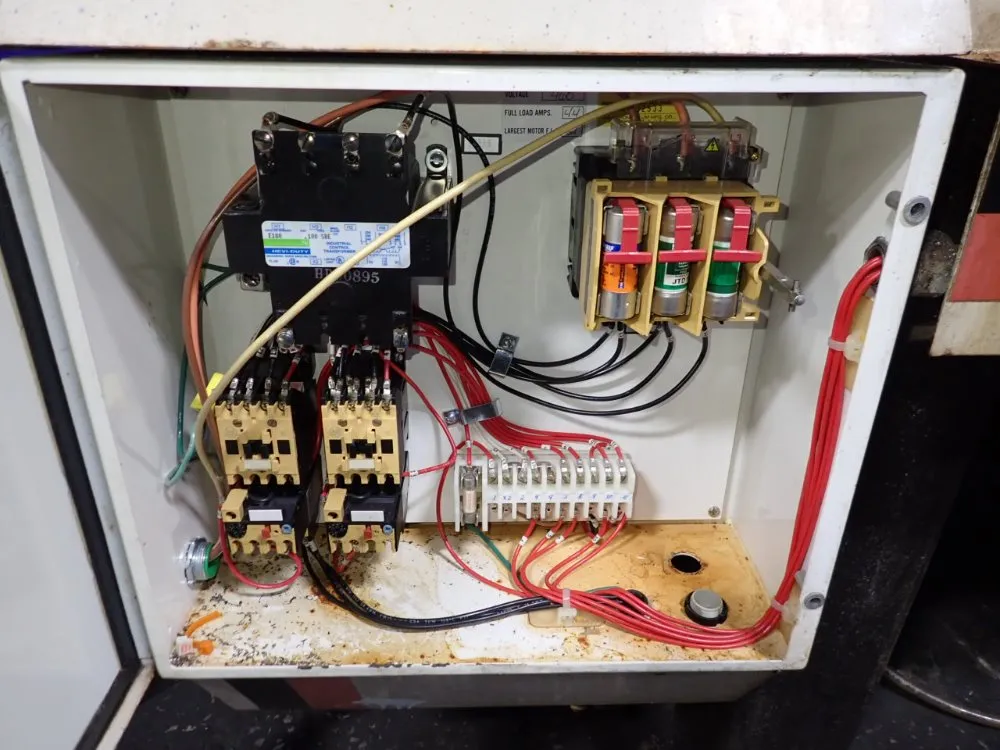 Armstrong Blum Mfg 18 1/2" Vertical Band Saw - 8-mark-ii