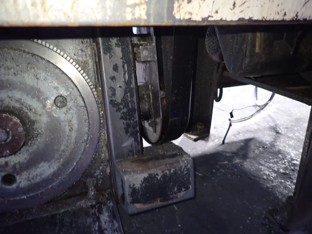 Armstrong Blum Mfg 18 1/2" Vertical Band Saw - 8-mark-ii