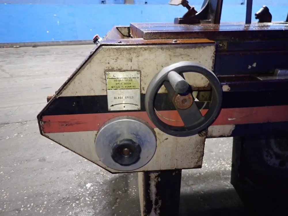 Armstrong Blum Mfg 18 1/2" Vertical Band Saw - 8-mark-ii