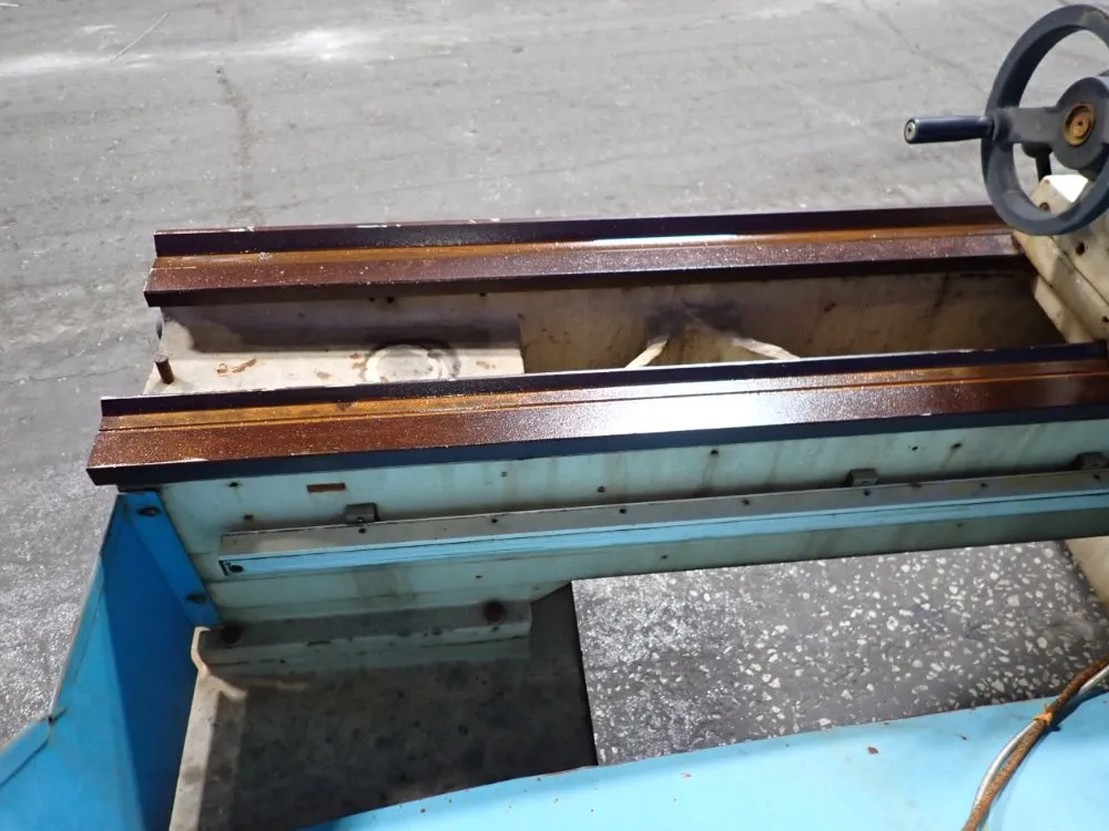 Clausing Colhester 17" X 53" Lathe - Triumph V/s