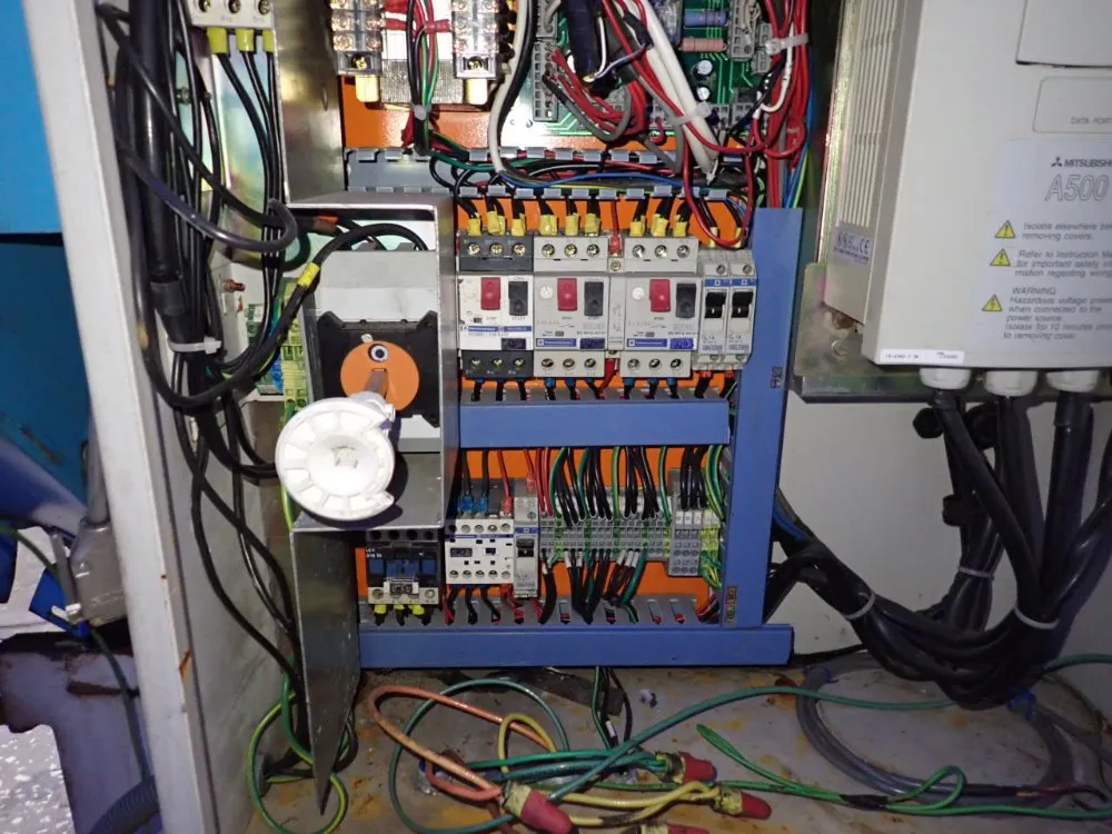 Clausing Colhester 17" X 53" Lathe - Triumph V/s