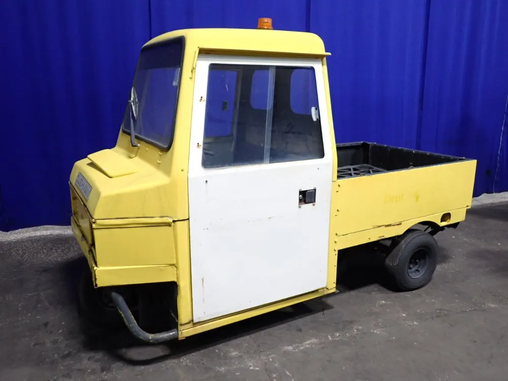 Cushman 1400 Lbs Propane Utility Vehicle - 22np 3w Flatbed