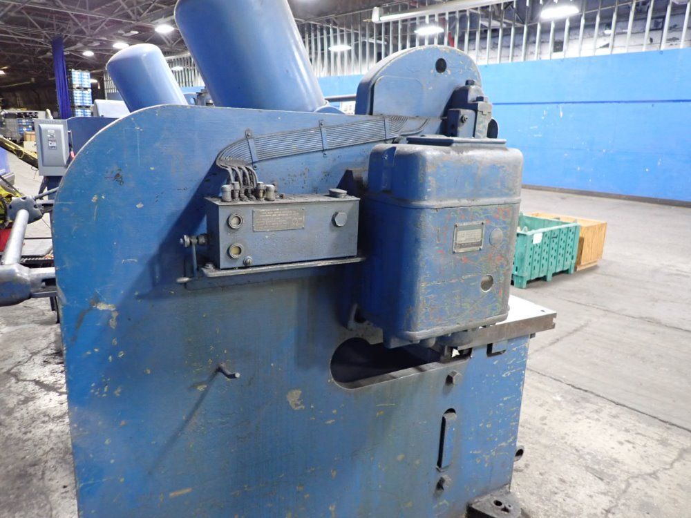 Cincinnati 3/16" X 121" Shear - 1410