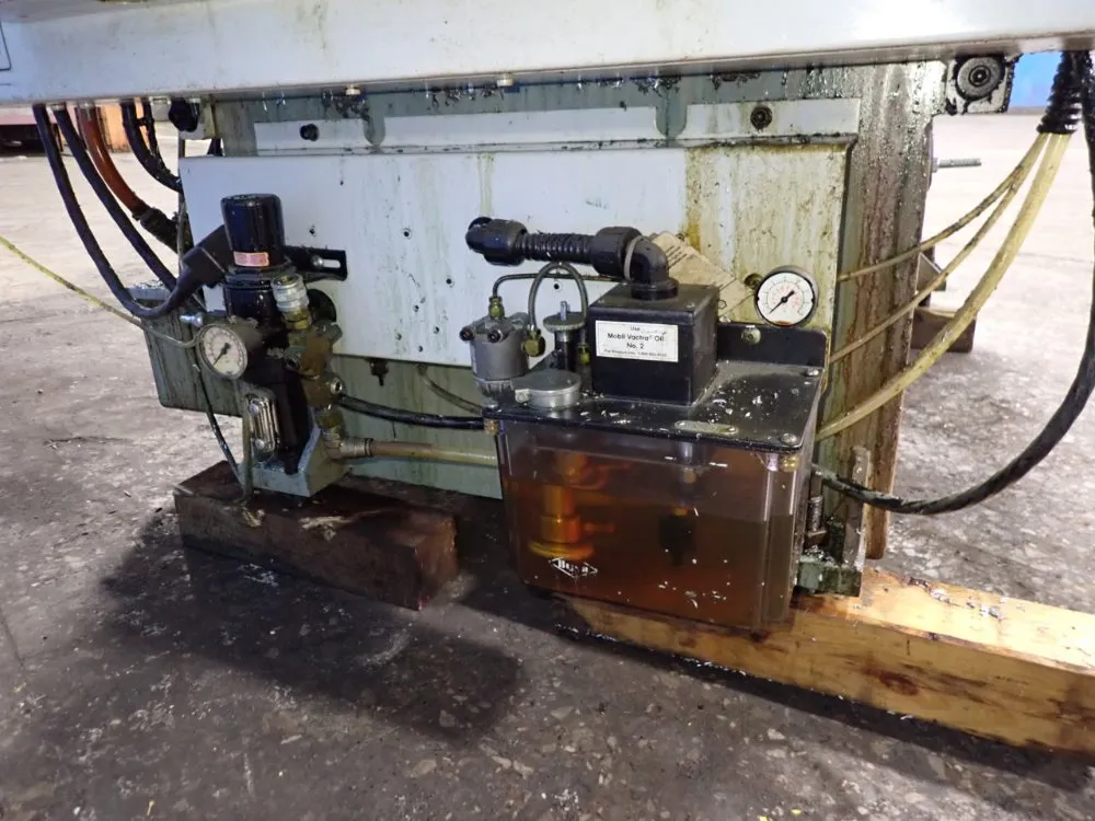 Haas 12" 29" Cnc Vmc - Mini-mill