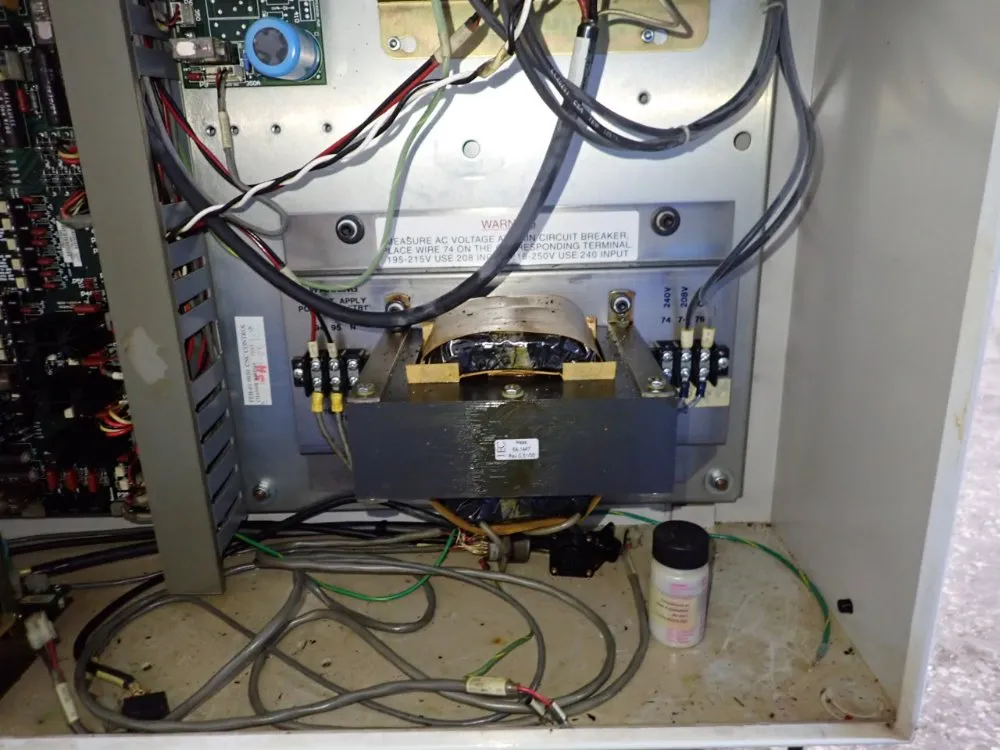 Haas 12" 29" Cnc Vmc - Mini-mill