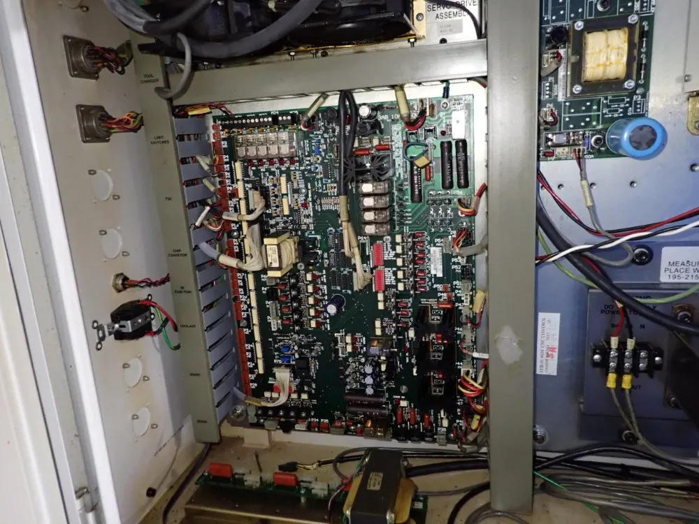 Haas 12" 29" Cnc Vmc - Mini-mill