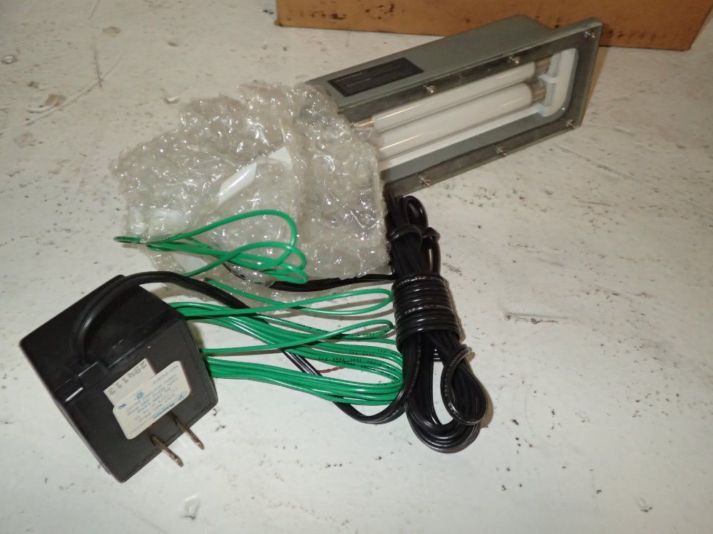 Lite Mite Light Fixture