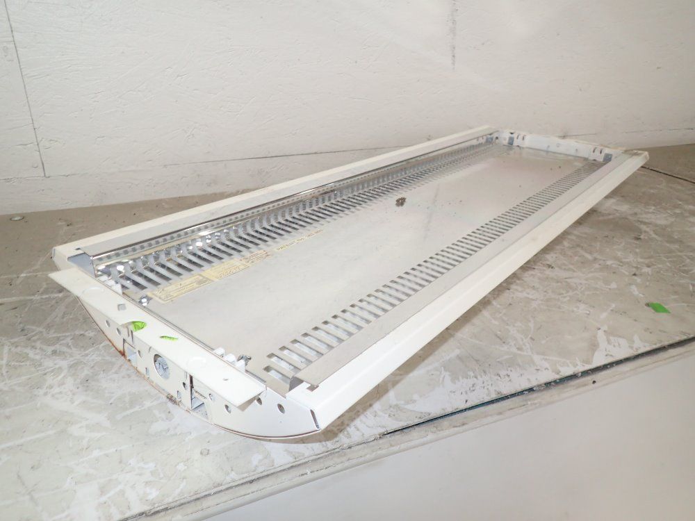 Litecontrol Corp. Fluorescent Light Fixture