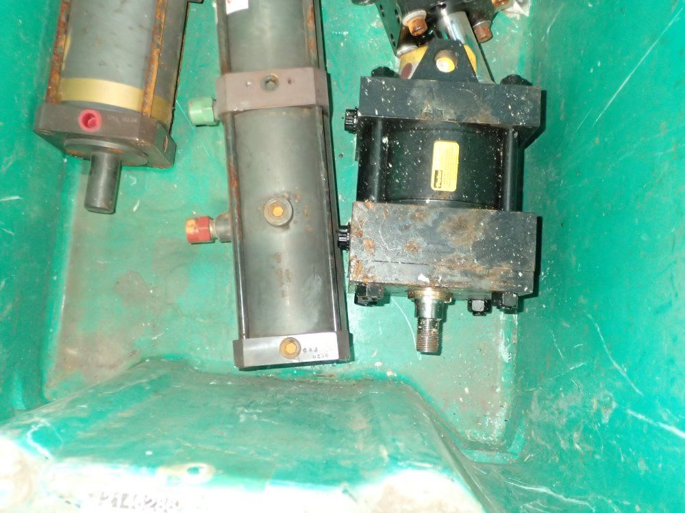 Parker / Milco Cylinders