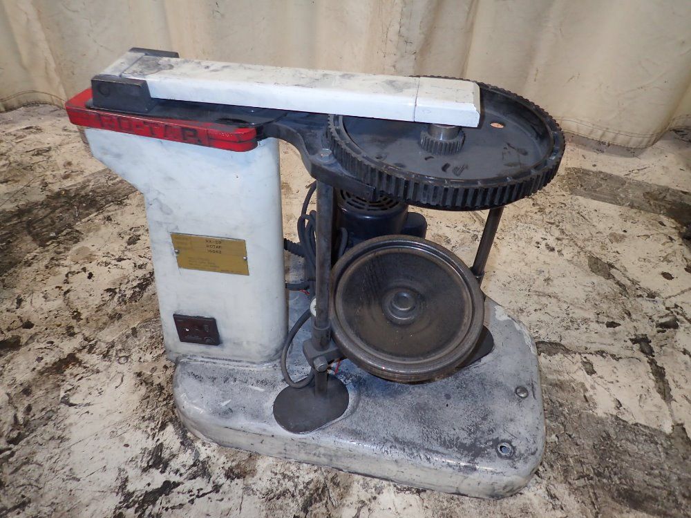 Tyler Testing Sieve Shaker