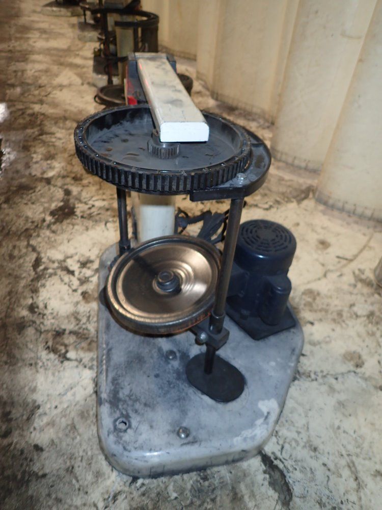 Tyler Testing Sieve Shaker