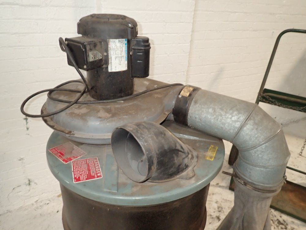 Cincinnati Dust Master Dust Collector