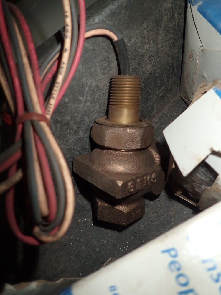 Gems Brass Flow Switches