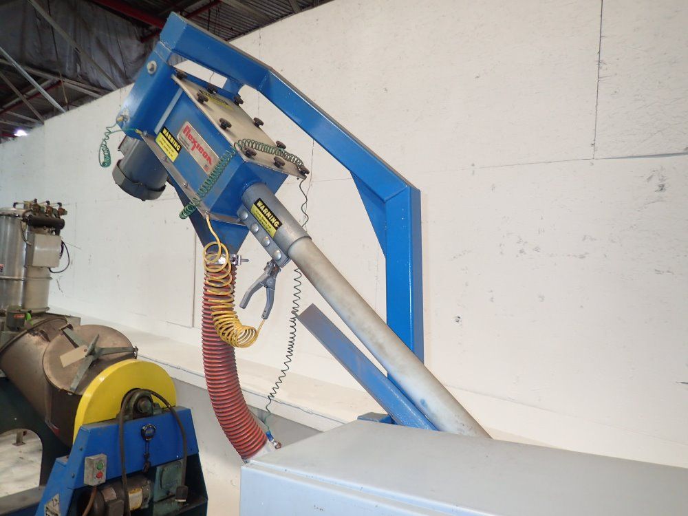Flexicon Screw Conveyor With Hopper