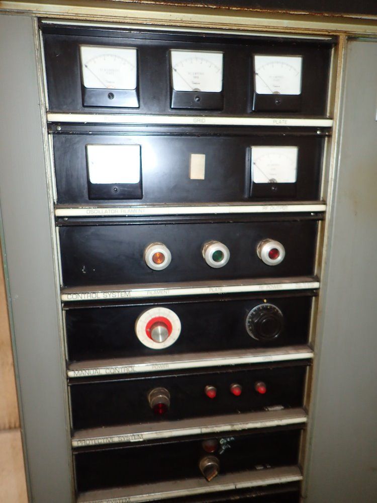 Lepel Solid State Power Supply