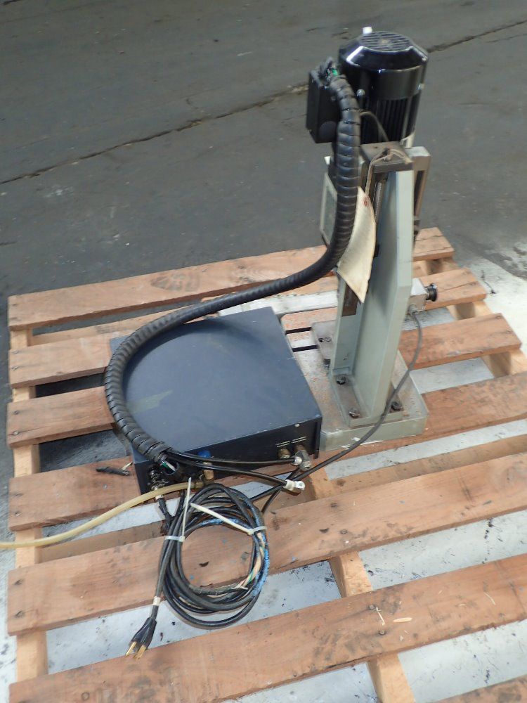 Taumel Orbital Riveter