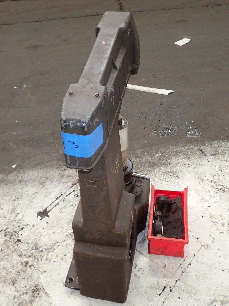 Rockwell / Wilson Hardness Tester