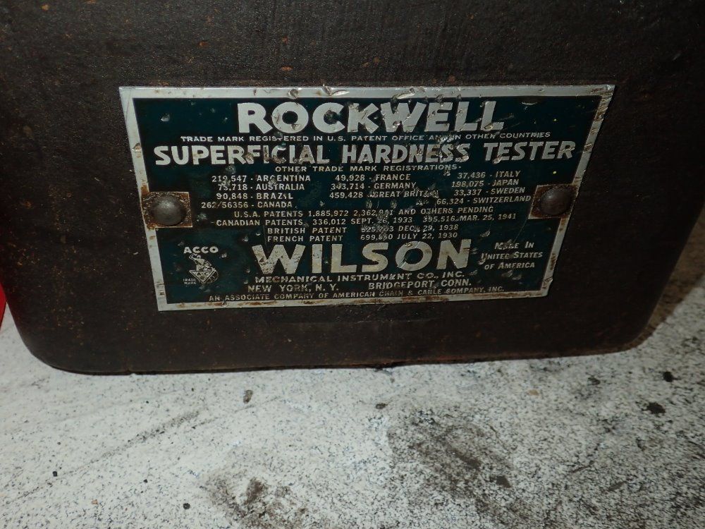 Rockwell / Wilson Hardness Tester