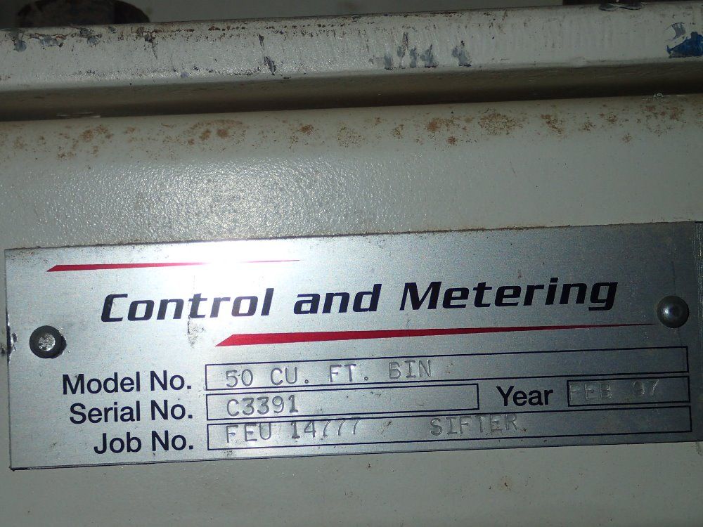 Control & Metering Rotosieve Sifter / Surge Bin