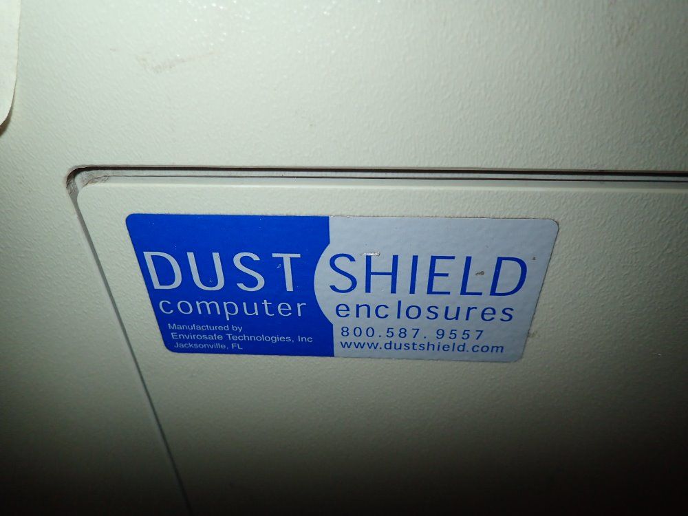 Goldstar/dust Shield Computer Cabinet/enclosed Air Conditioner Unit