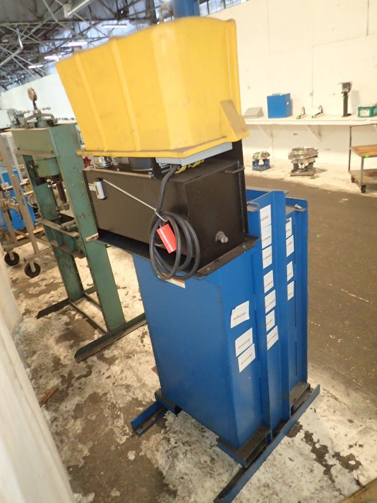 J & L Compactor