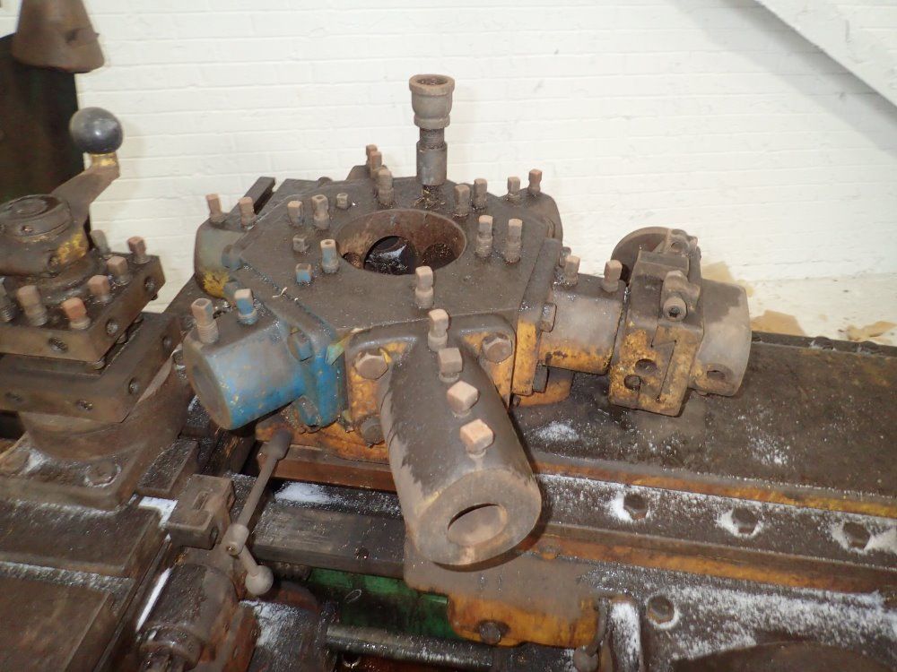 J & L Turret Lathe