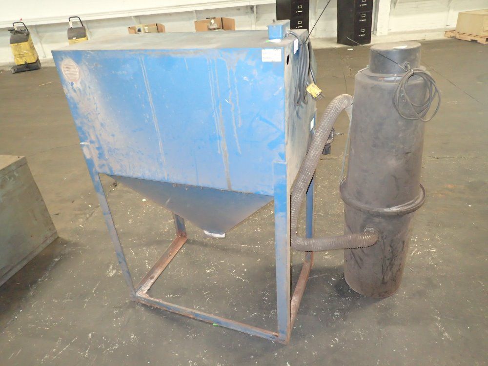 Cyclone Sandblast Cabinet