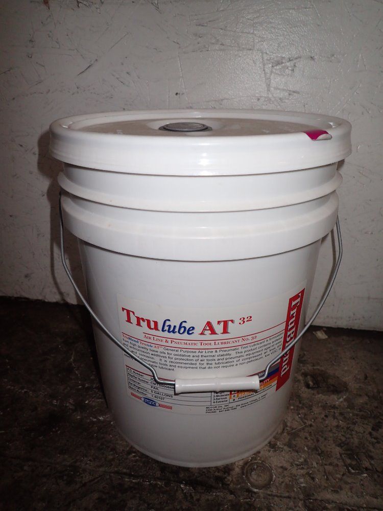 Motor Oil Inc. Pneumatic Lubricant