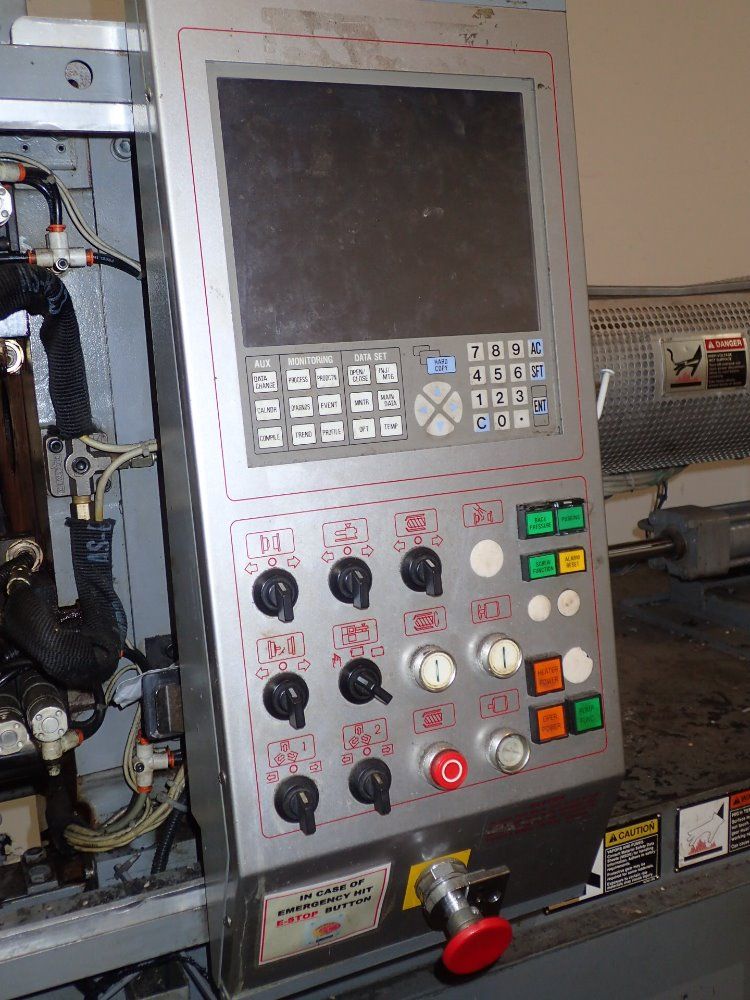 Nissei Plastic Industrial Injection Molder