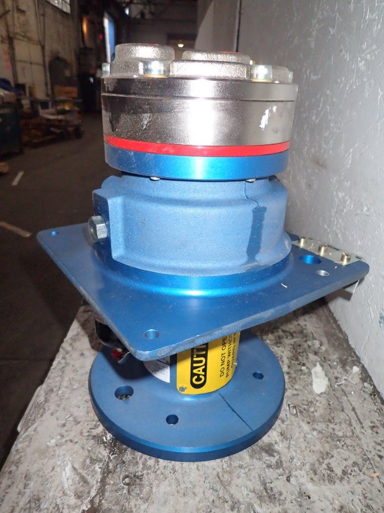 Hydra-cell/wanner Engineering Pump
