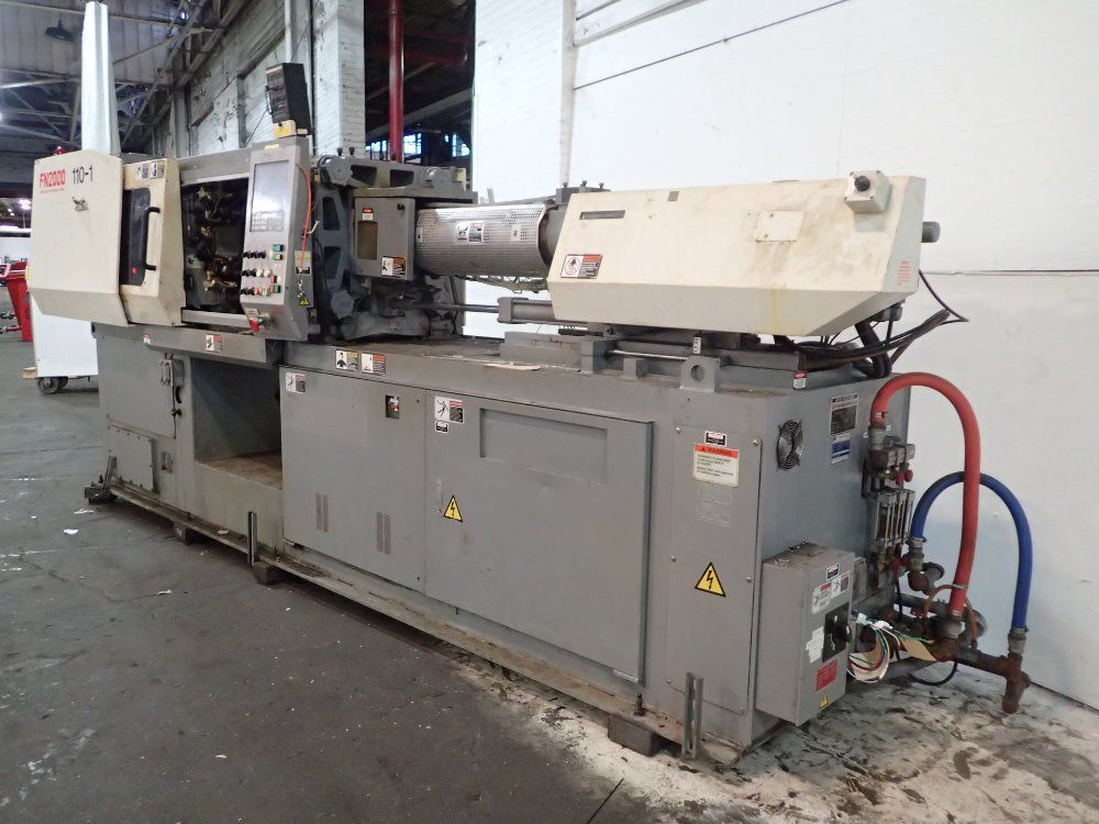 Nissei Plastic Industries Injection Molder
