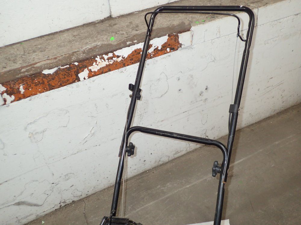 Mtd Gas Powered Lawn Mower