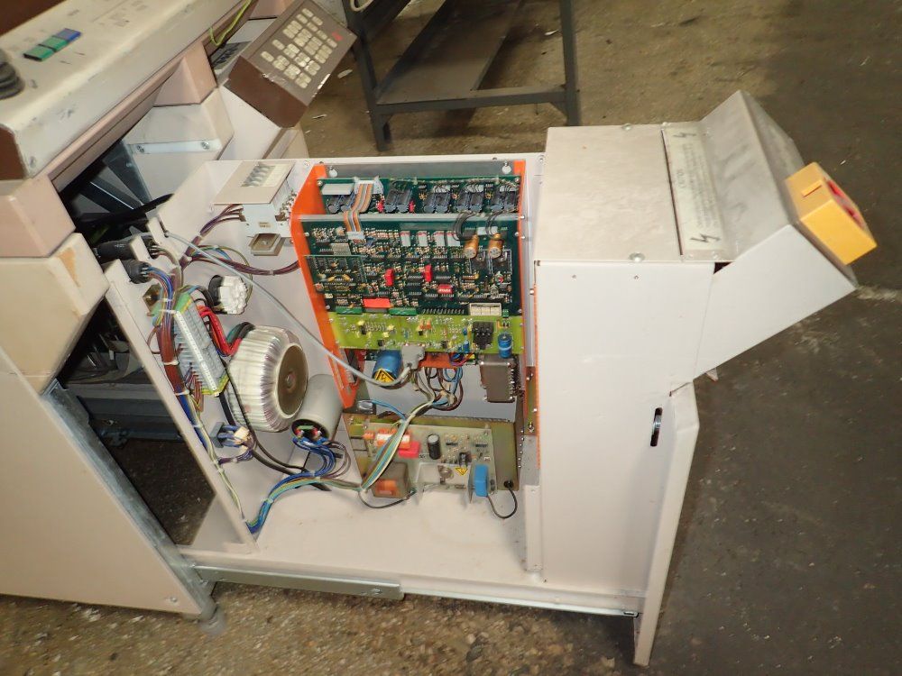 Thermocarbon / Esec 4" Dicing Saw - 8003-2