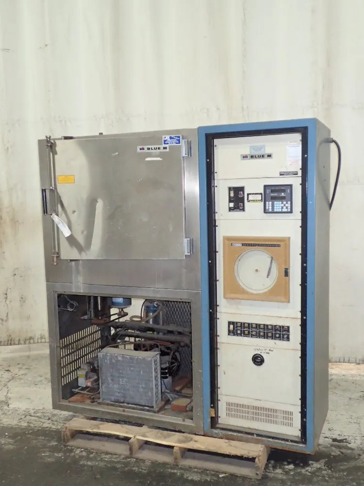 Blue M S/s Environmental Chamber