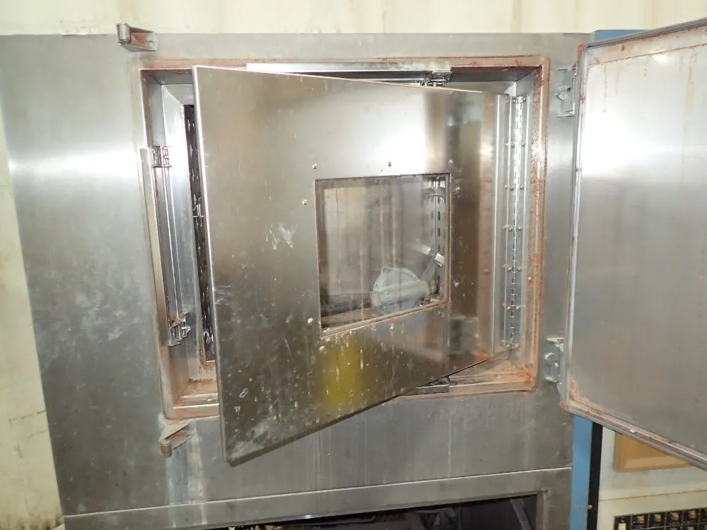 Blue M S/s Environmental Chamber