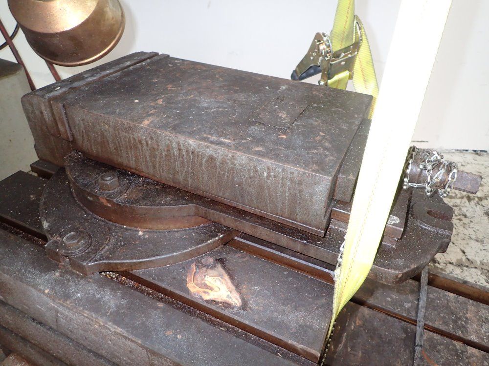 Heckert Radial Arm Drill