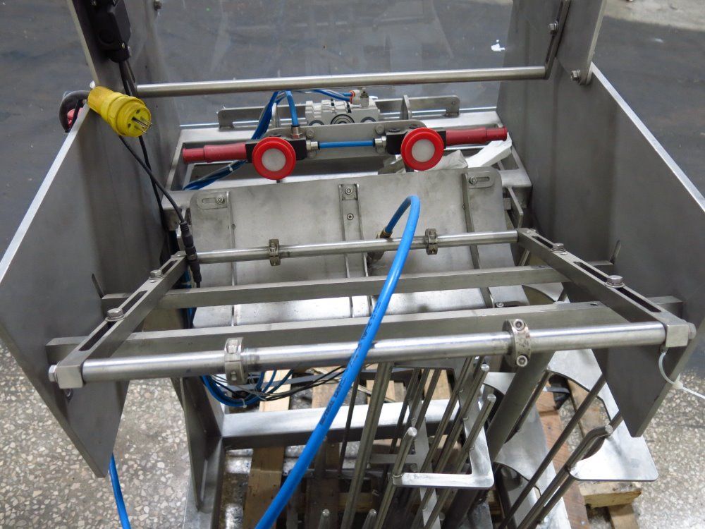 Waldrop Denesting Unit