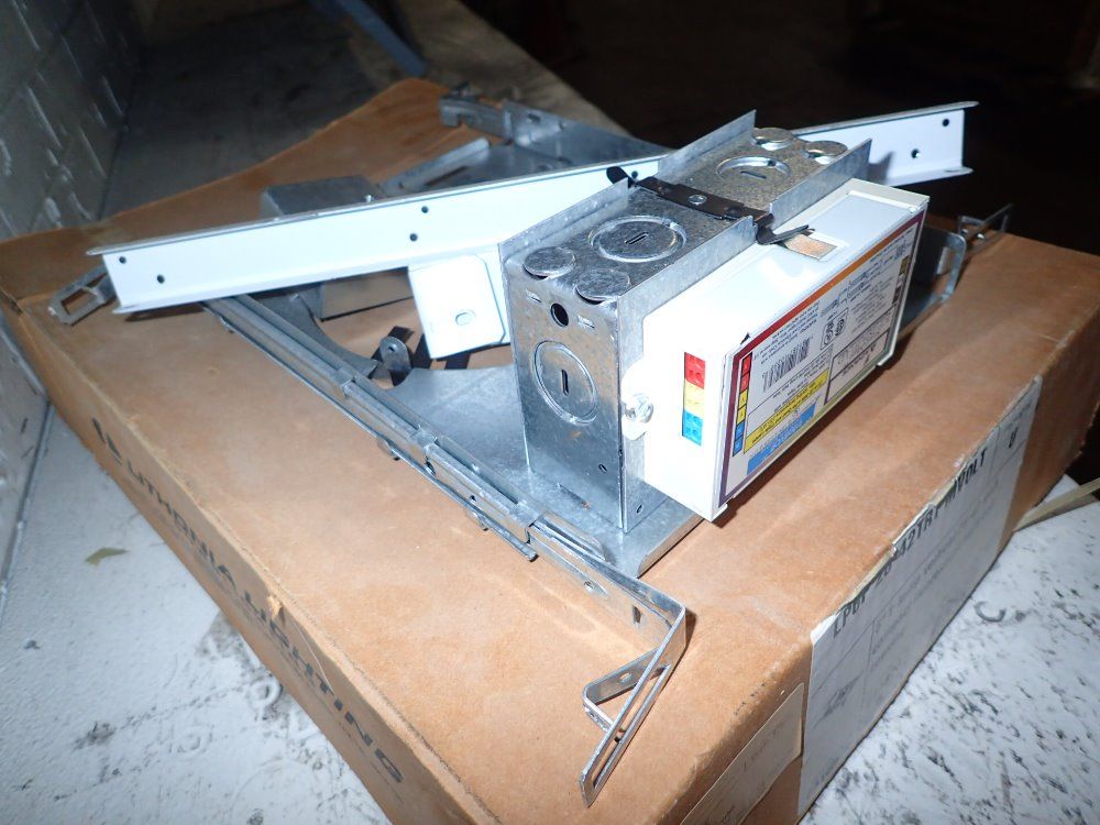 Lithonia Light Fixture/housing