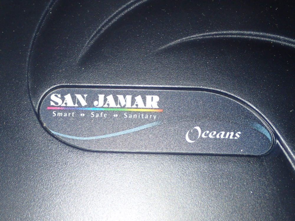 San Jamar Paper Towel/napkin Dispenser