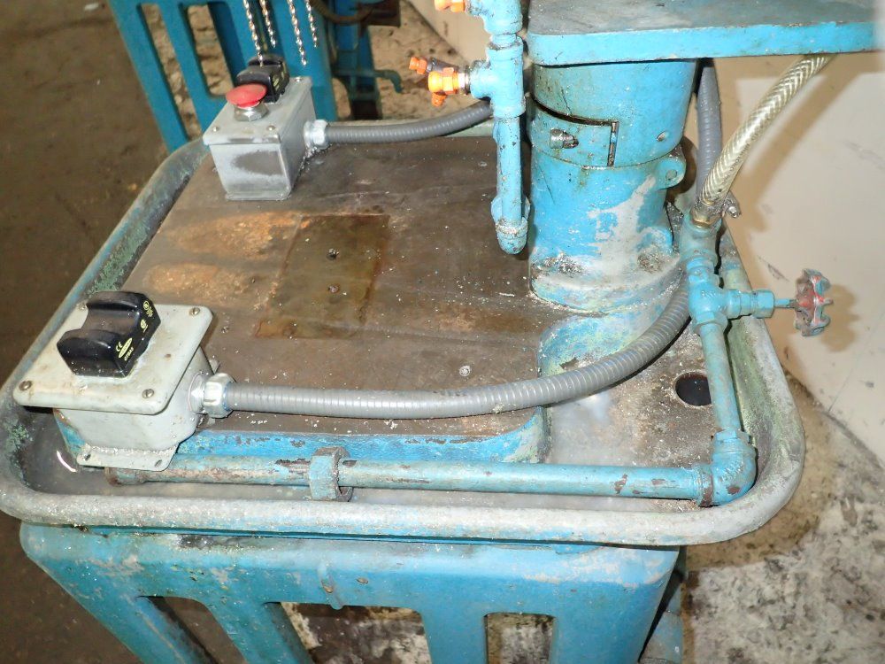 Delta / Rockwell 16'' Tap Unit